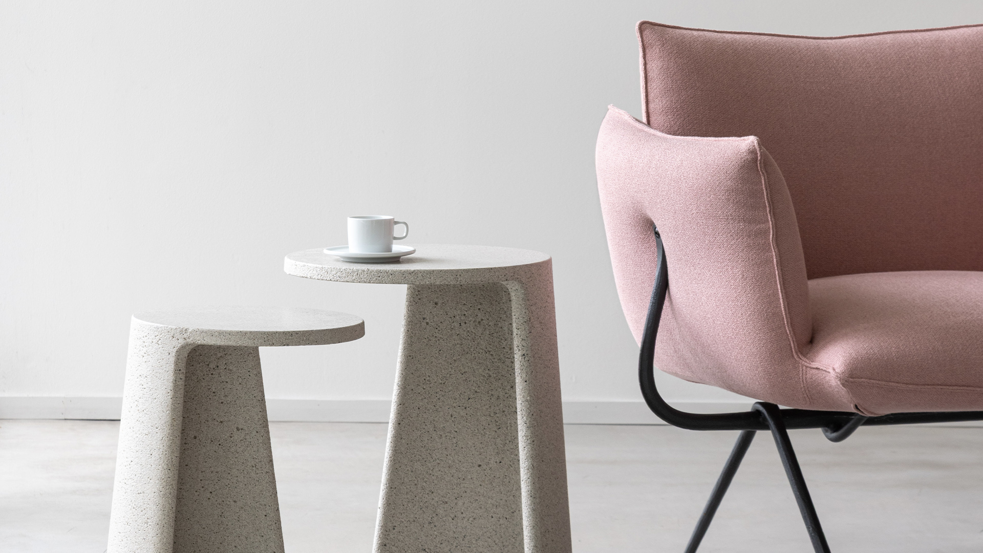 Ancora Side Table, Lifestyle