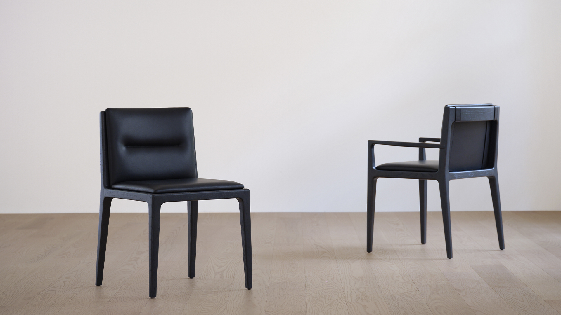 Jona Chair, Lifestyle