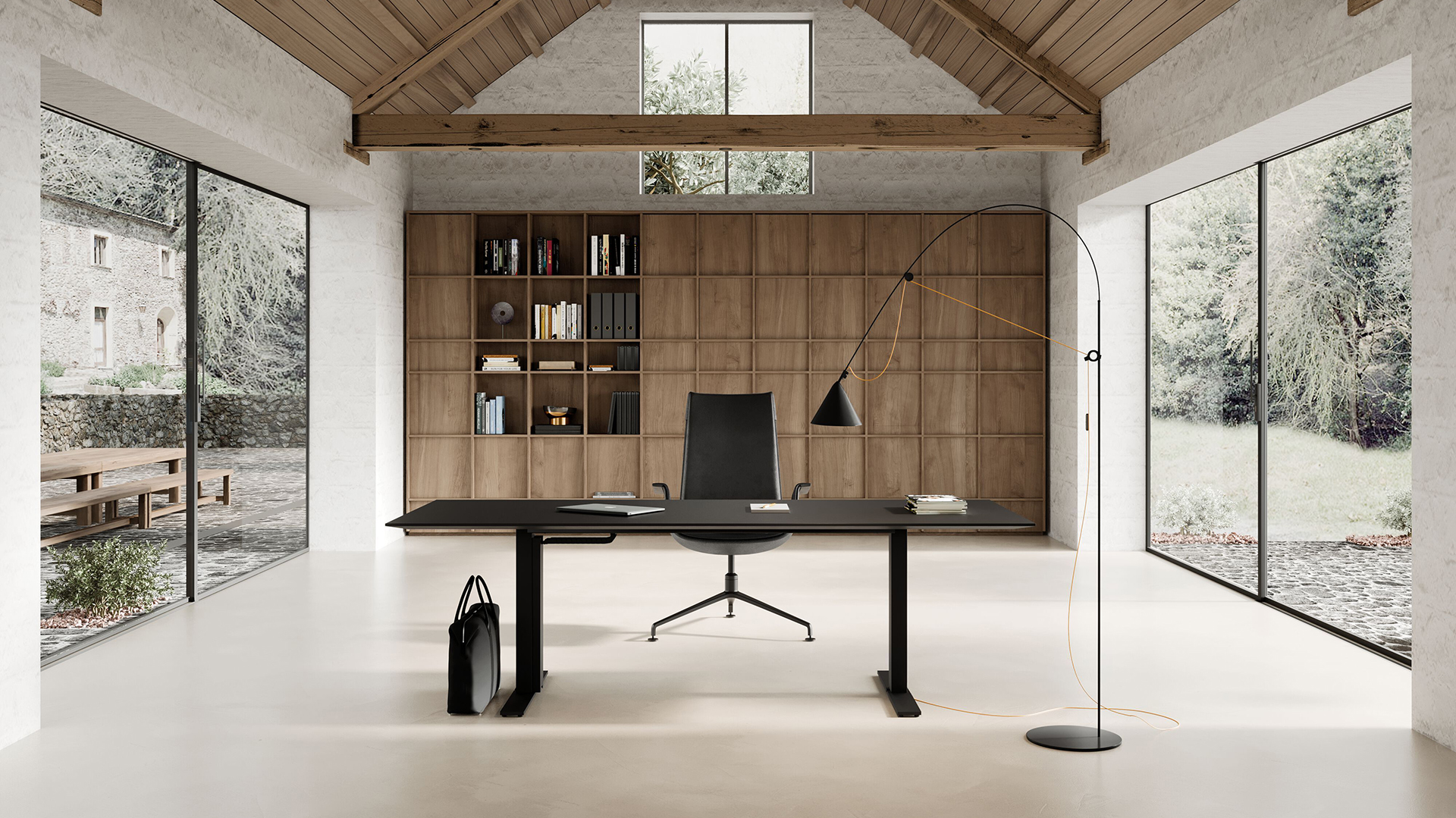 Mono-V Desk, Lifestyle