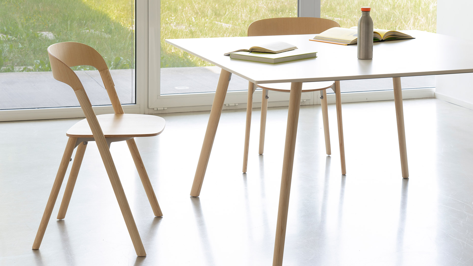 Pila Chair, Lifestyle