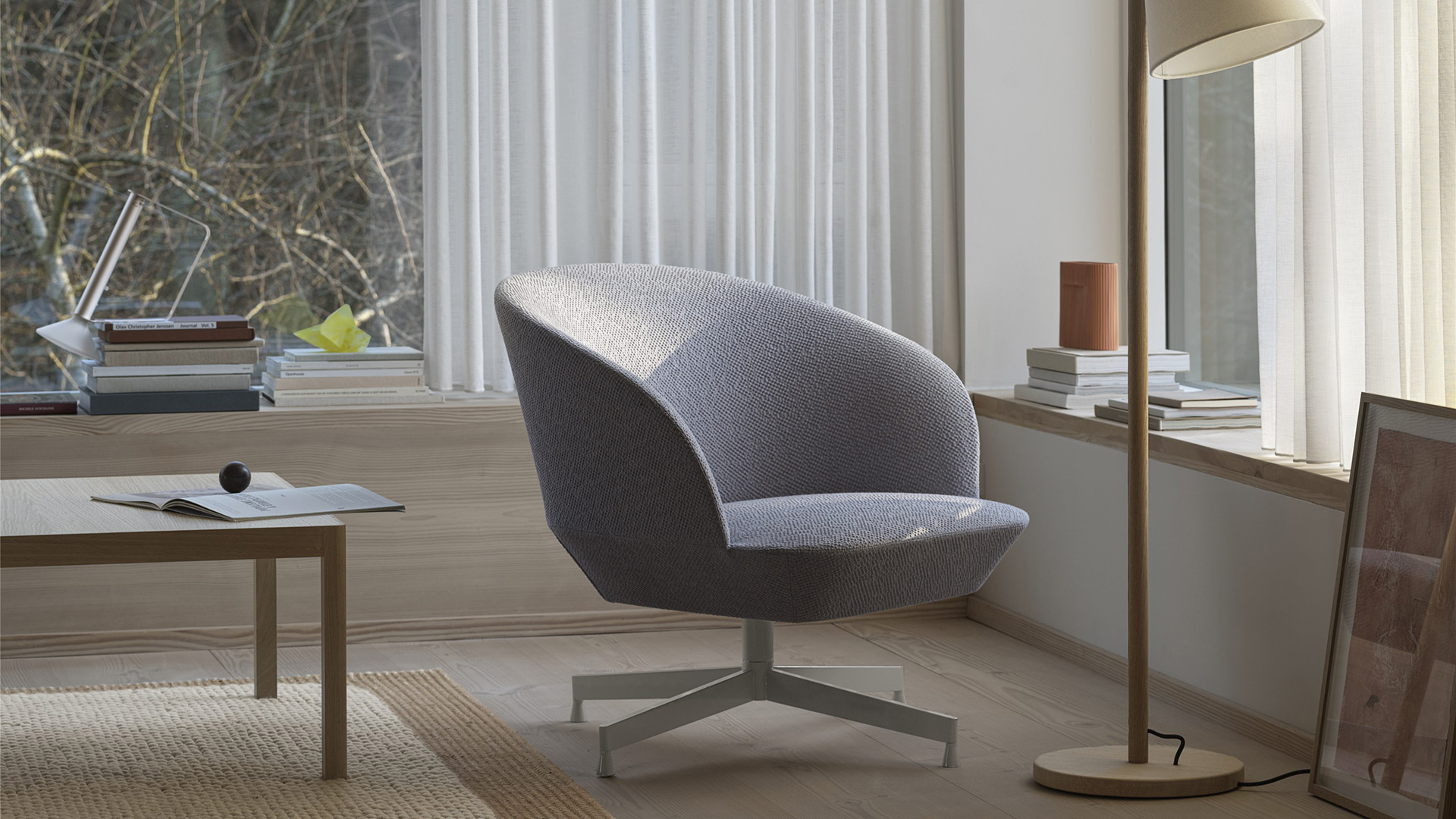 Oslo Lounge Chair, Swivel Base, Lifestyle