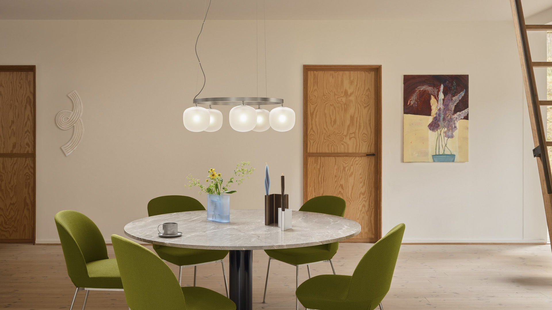 Rime Chandelier, Lifestyle