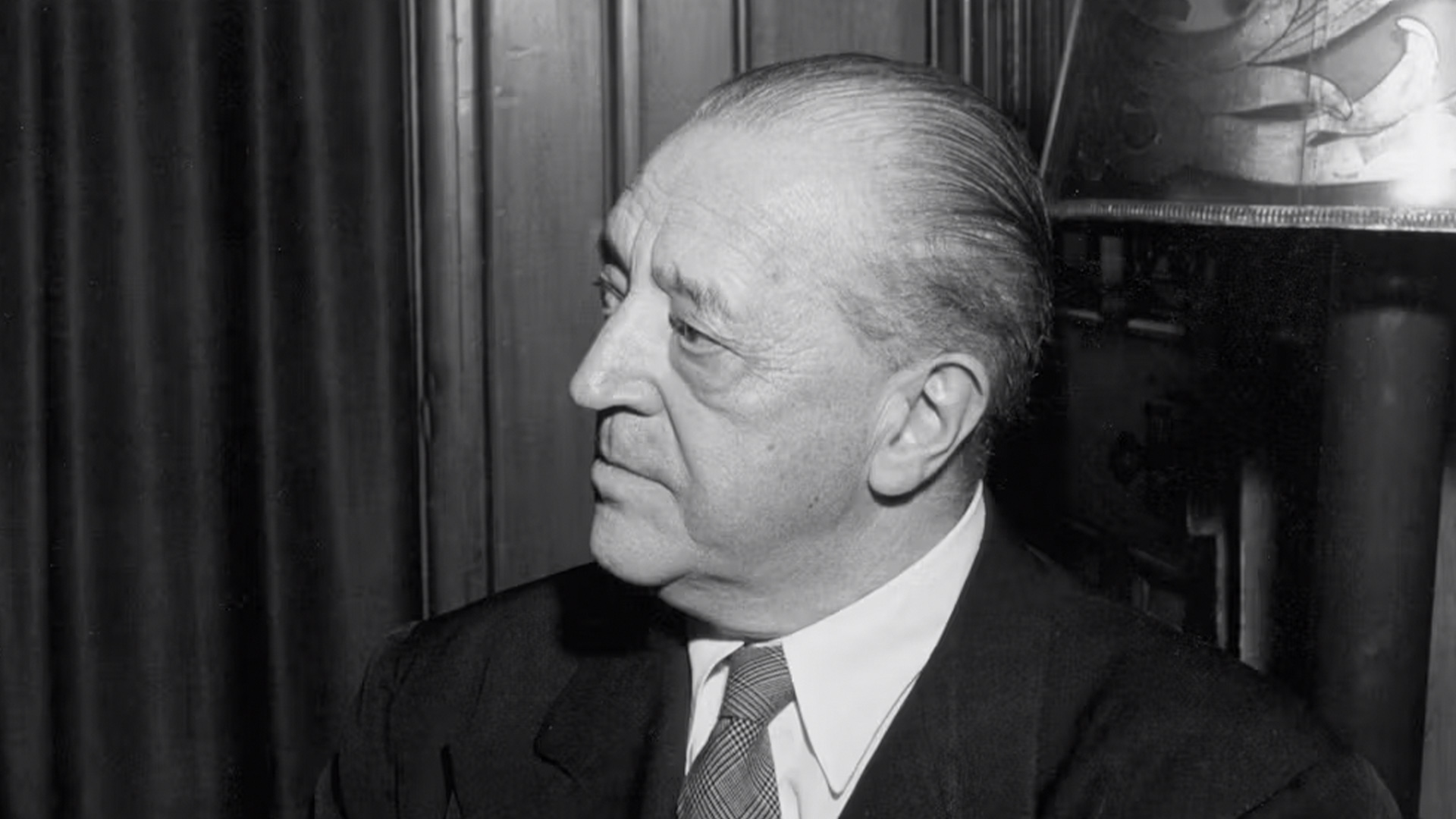 Ludwig Mies van der Rohe